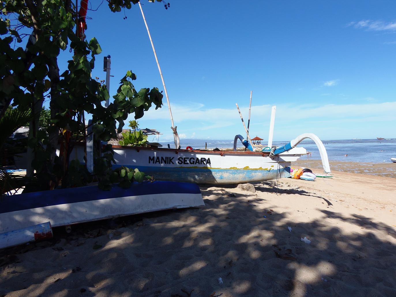 サヌールビーチ03